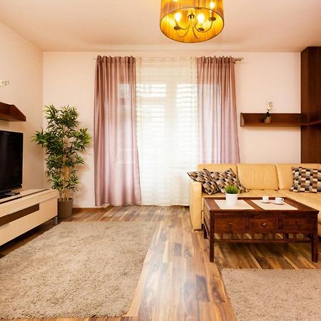 Apartment Warsaw Hoza By Noclegi Renters Exteriér fotografie