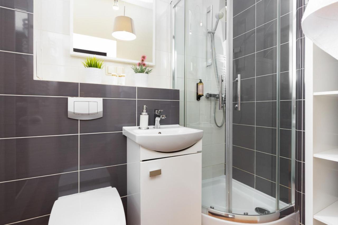 Apartment Warsaw Hoza By Noclegi Renters Exteriér fotografie